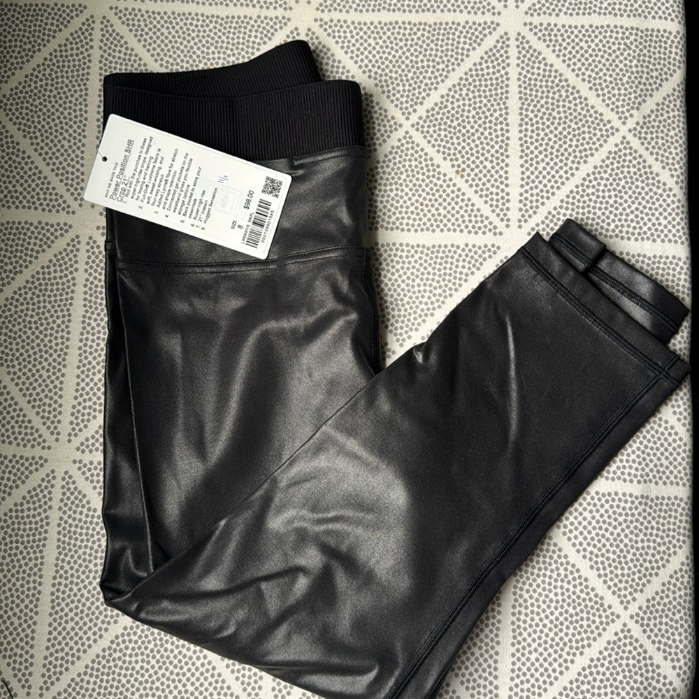Lululemon Power Position SHR Crop 21”